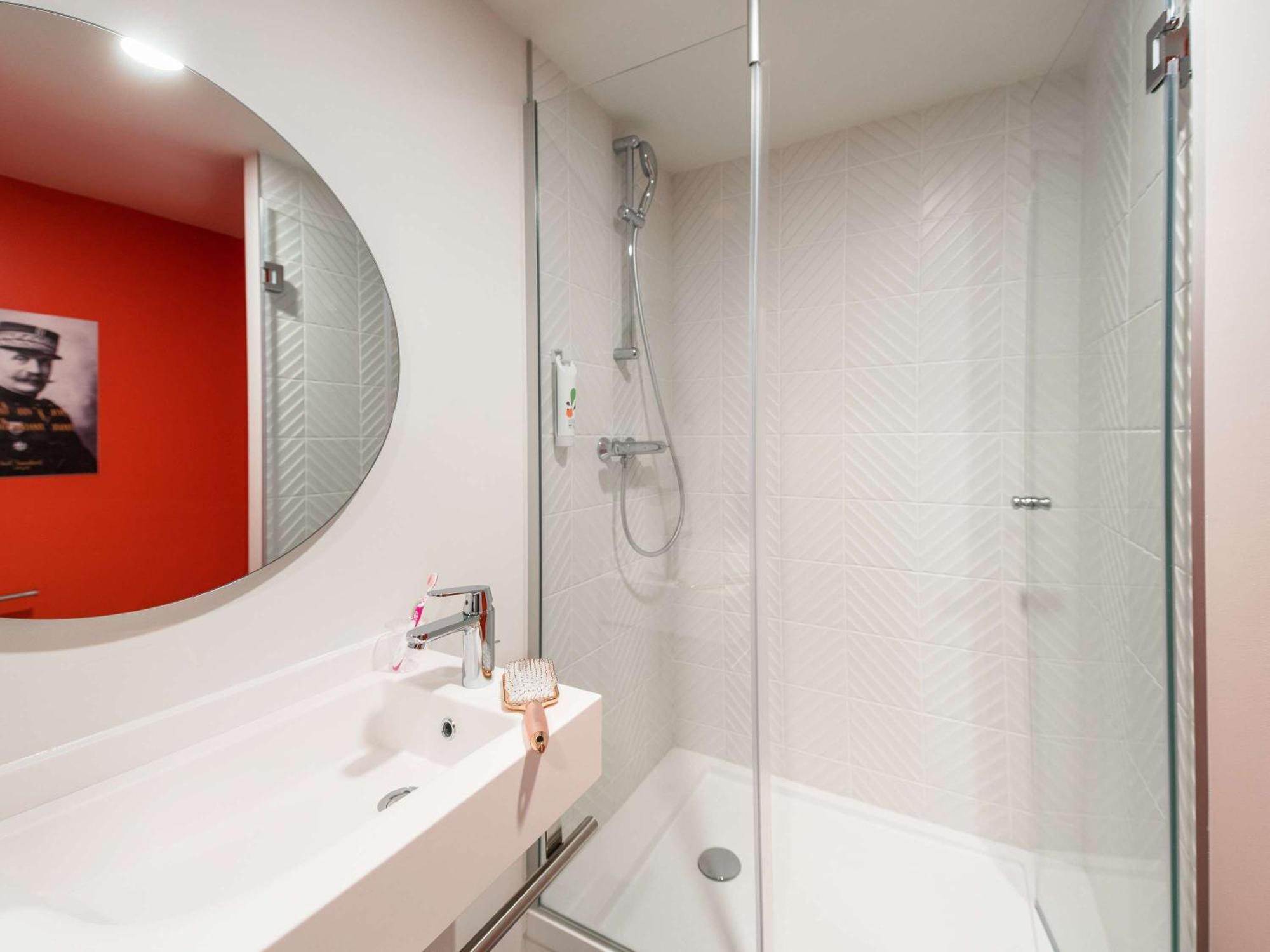 Ibis Styles Chalons En Champagne Centre Hotel Luaran gambar